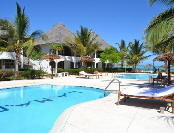 La-Madrugada-Resort-3